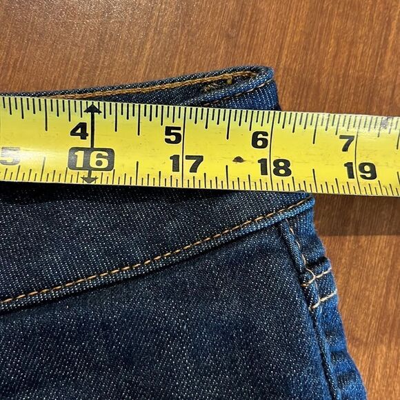 L.L.Bean NWT classic fit lined jeans size 18. - Picture 8 of 8